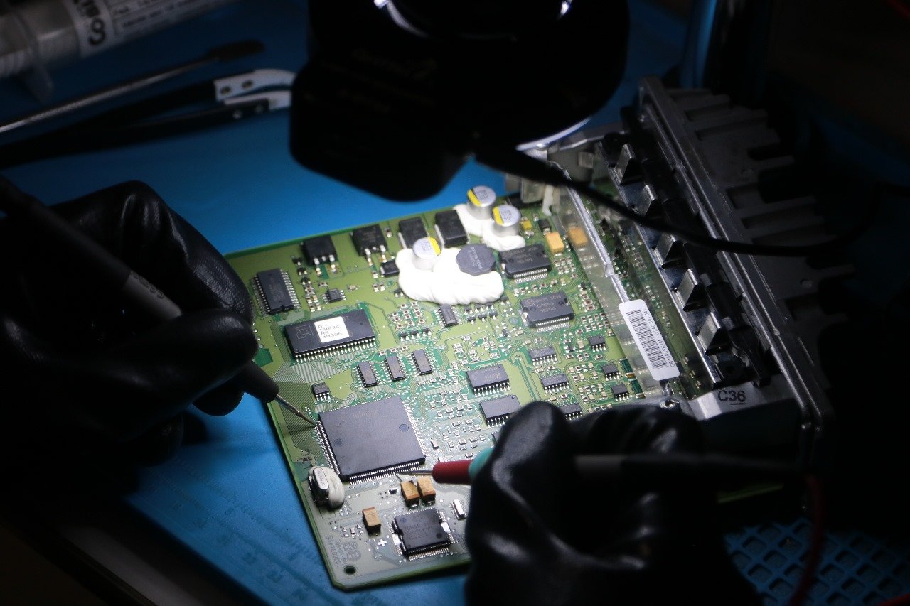 TESTE DE CURVAS EM MÉMORIA FLASH