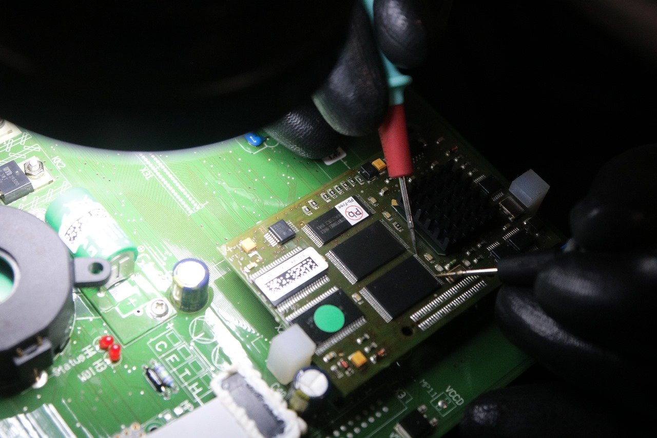 COMPARAÇÃO DE CURVAS NA PLACA